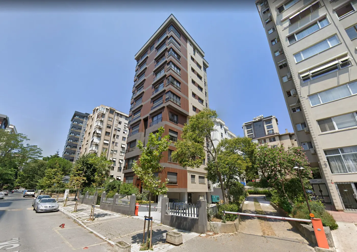 Necipbey Apartmanı